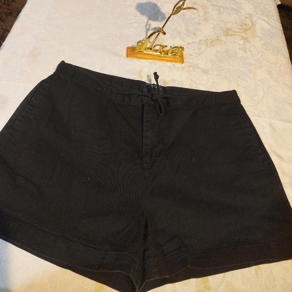 LADIES CHEROKEE  SHORTS